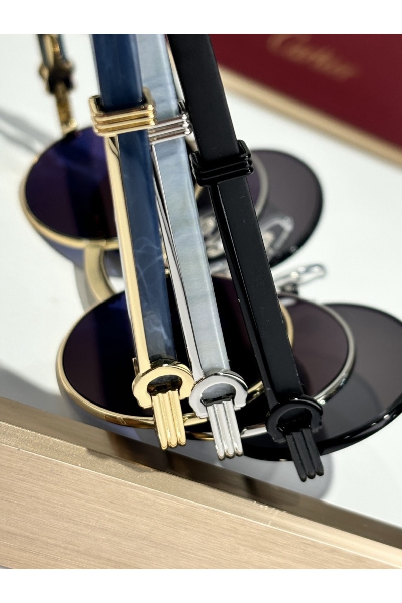 Cartier Солнцезащитные очки 