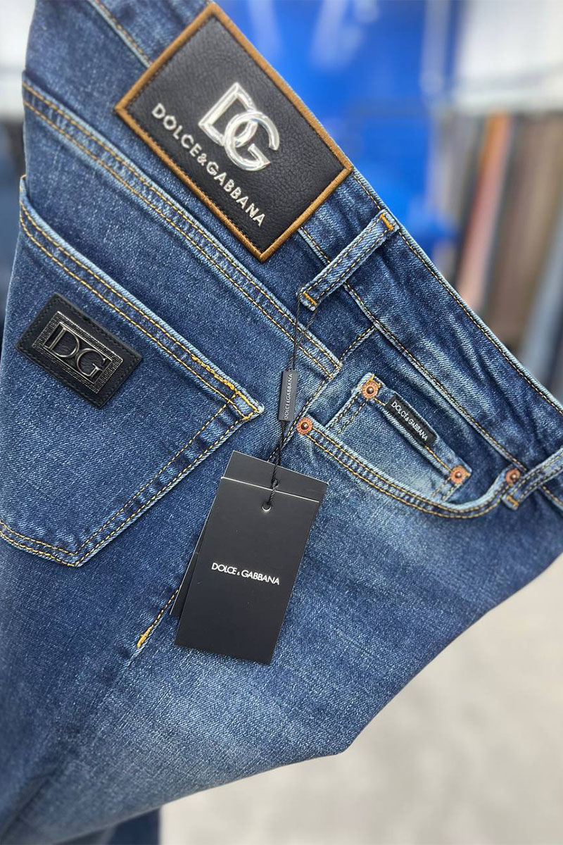 Dоlсе & Gаbbаnа Мужские джинсы синего цвета logo-plaque