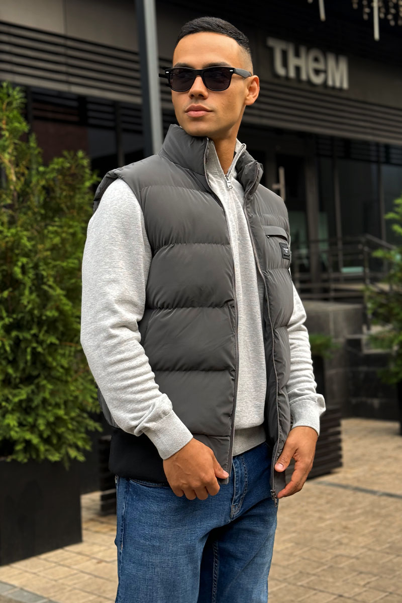 Dоlсе & Gаbbаnа Мужской серый жилет logo-plaque 