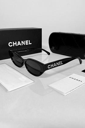 Женские солнцезащитные очки 