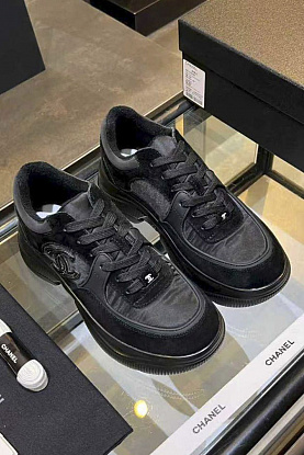 Чёрные женские кроссовки premium