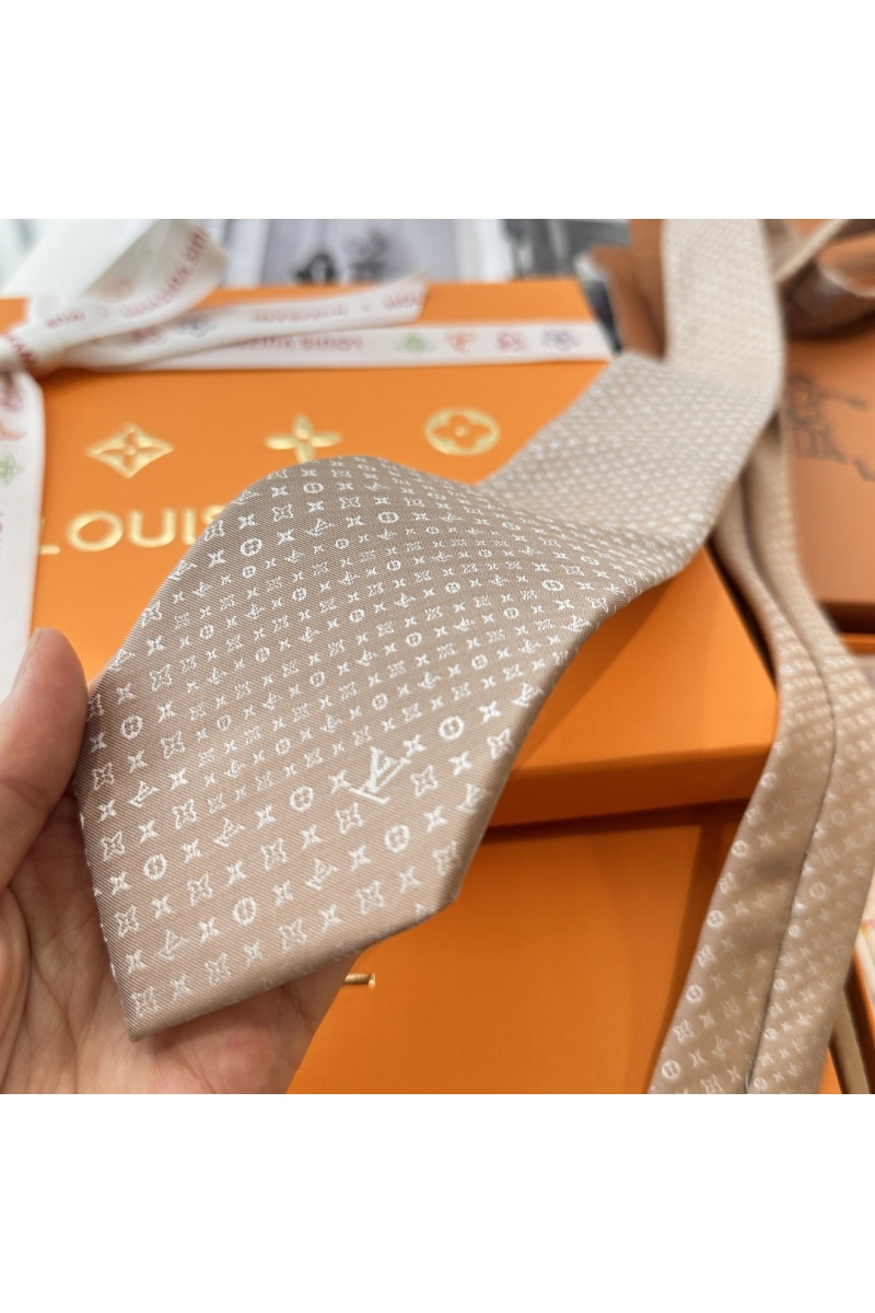Lоuis Vuittоn Галстук Monogram premium - Beige