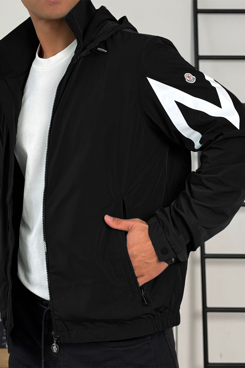 Moncler Мужская чёрная ветровка Fetuque