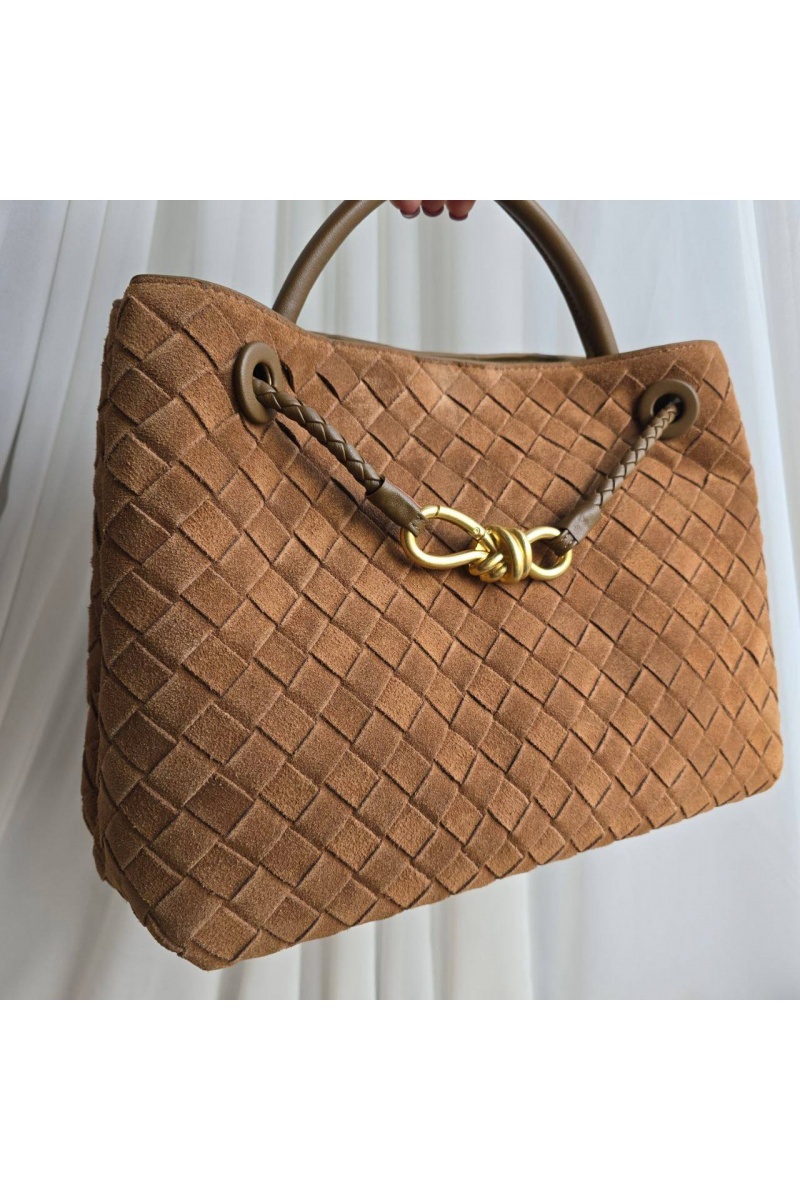 Bottega Veneta Замшевая сумка 30x23 см