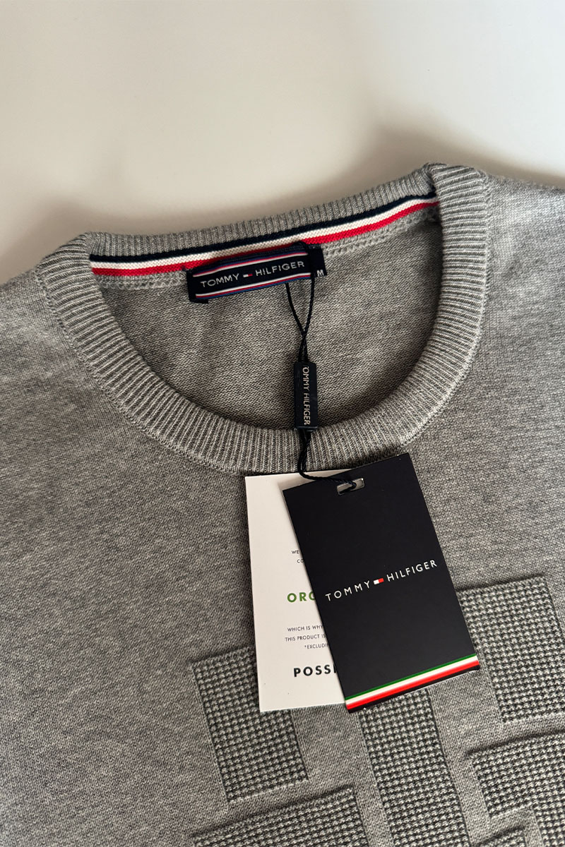 Tommy Hilfiger Мужской джемпер серого цвета
