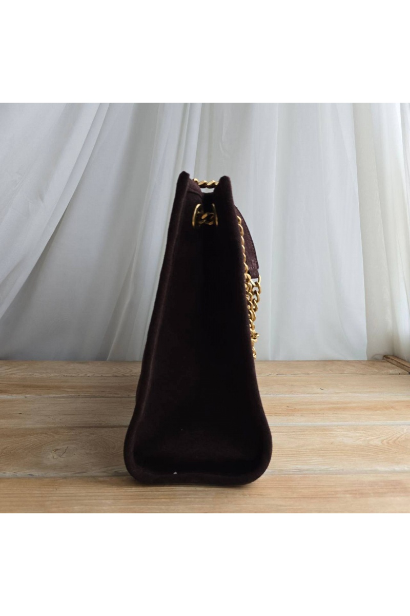 Yves Saint Laurent Замшевая сумка 32x25 см