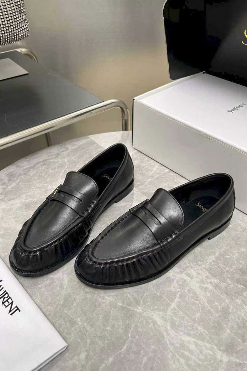 Yves Saint Laurent Женские кожаные лоферы premium