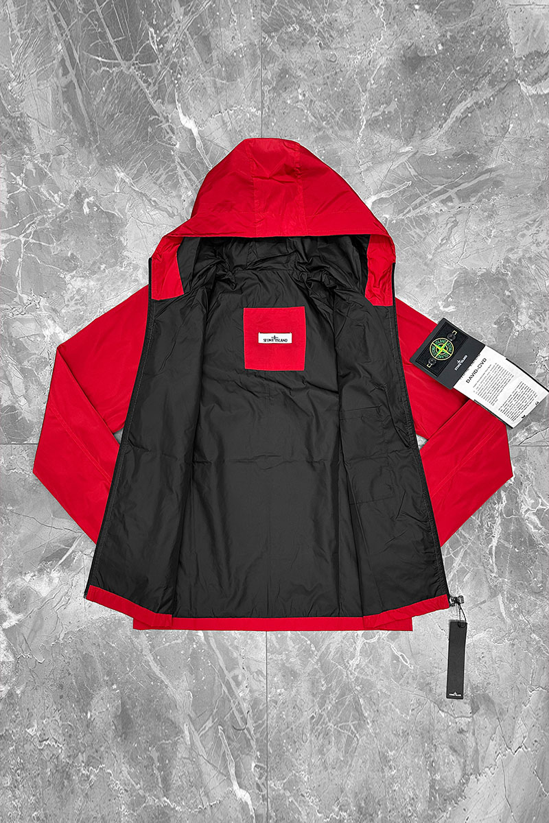 Stone Island Мужская красная ветровка compass-patch