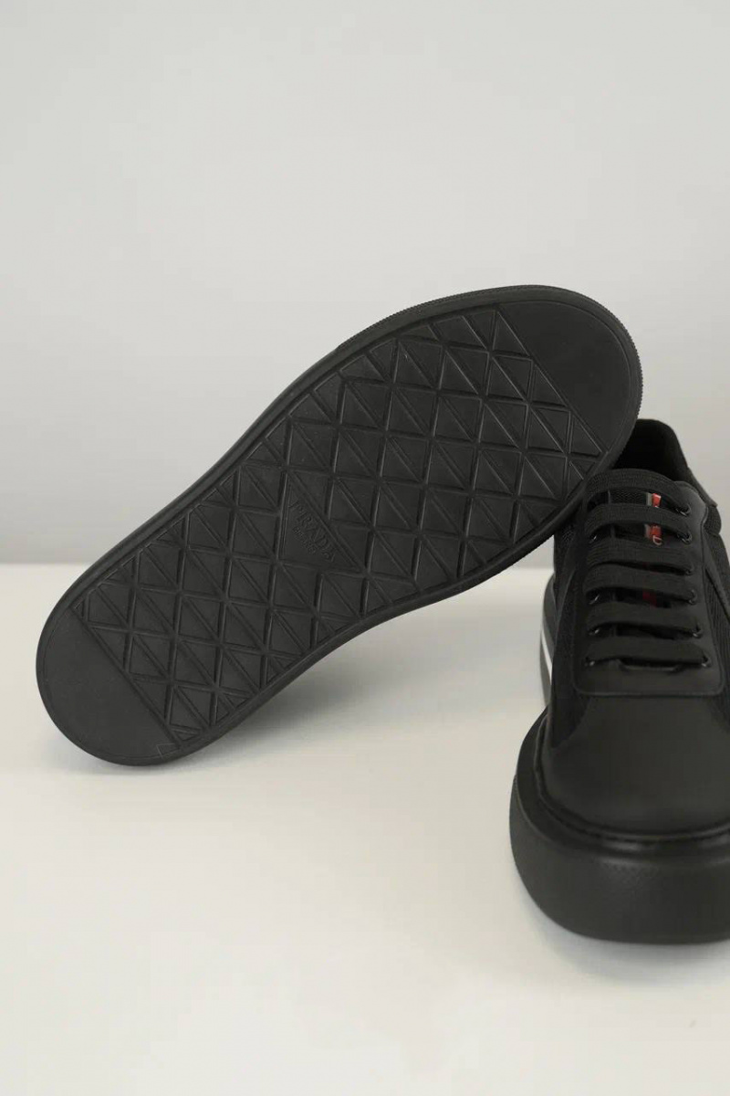 Prada Комбинированные кроссовки logo-stripe - Black