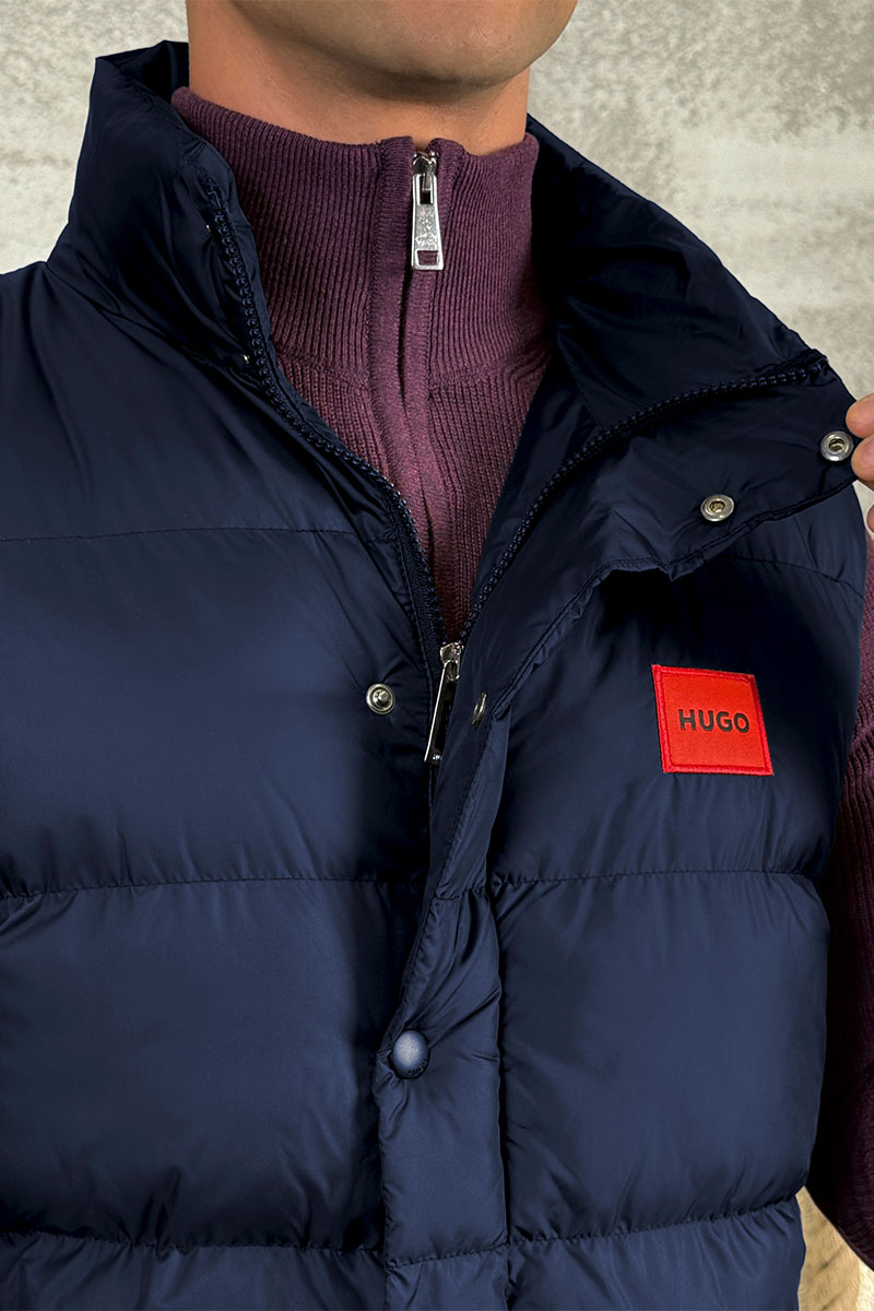 Hugо Воss Мужской жилет тёмно-синего цвета 