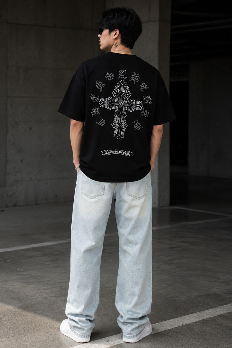 Designer Clothing Чёрная оверсайз футболка Gothic logo