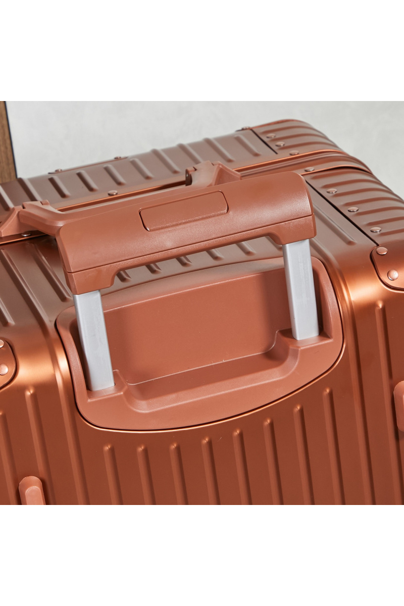 Rimowa Чемодан Aluminum Trunk Premium 77x42x36 см