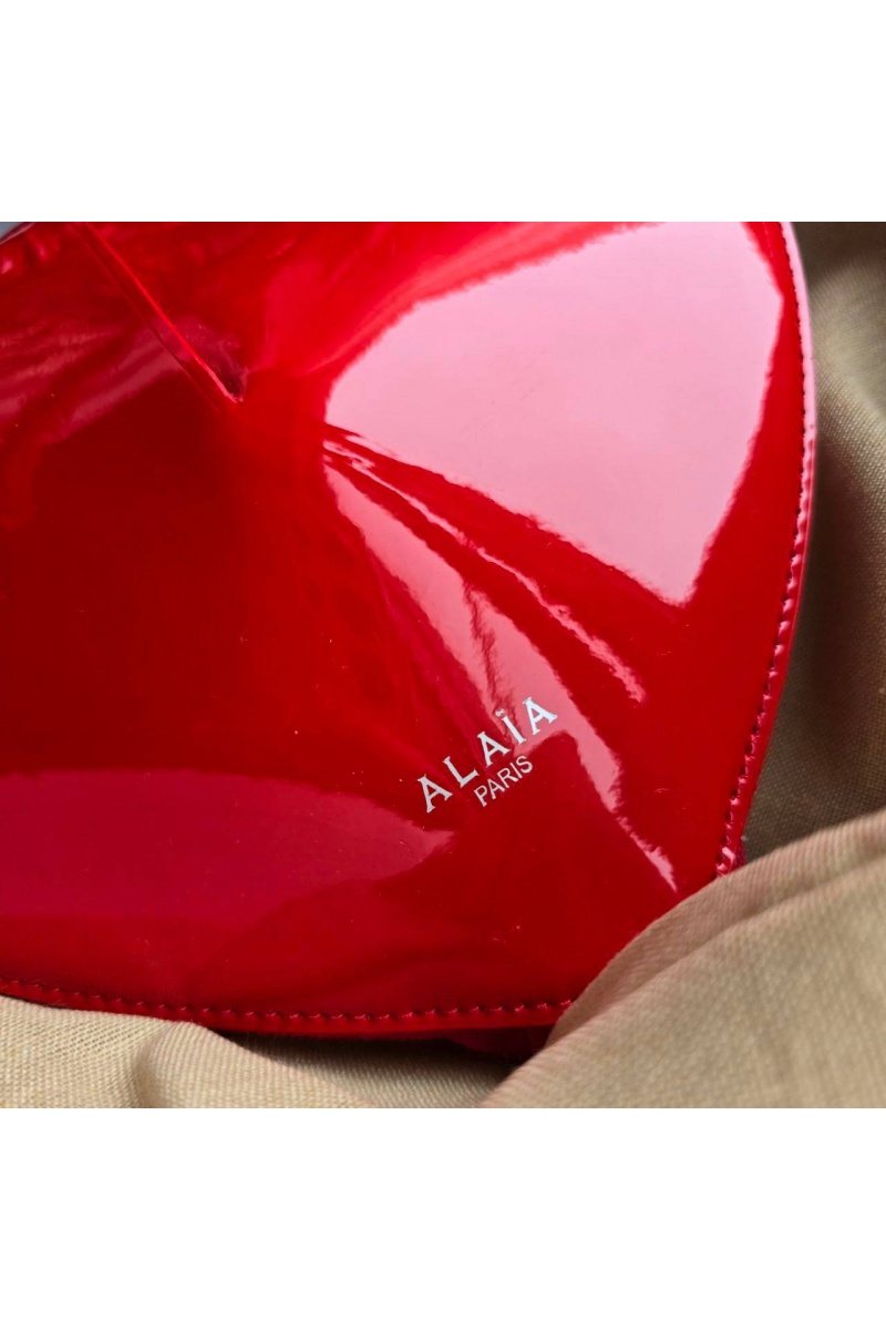 Designer Clothing Женская лакированная сумка Alaia Le Coeur 22x15 см - Red