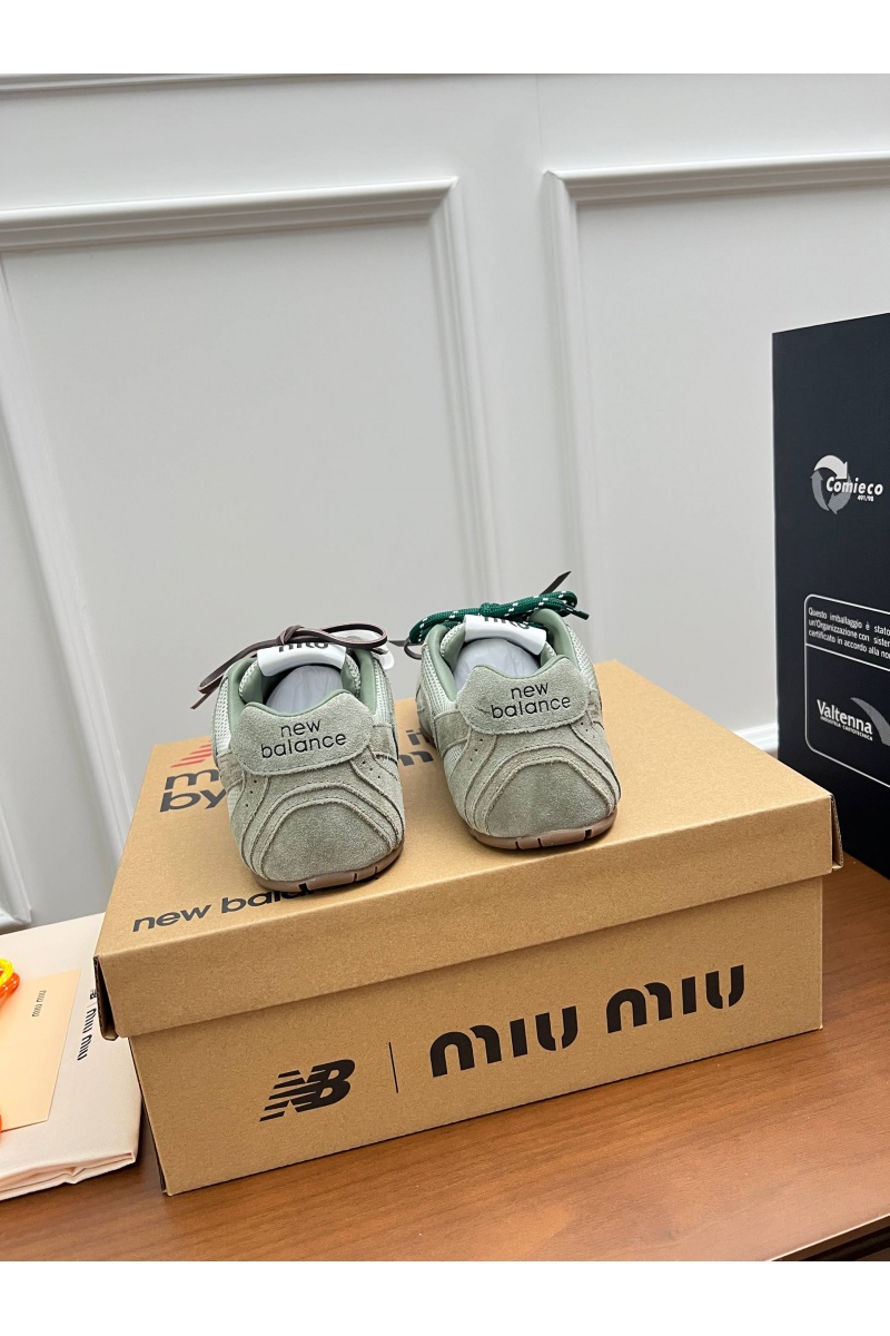 New Balance Женские кроссовки 530 SL premium