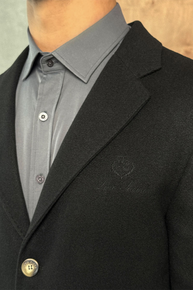 Loro Piana Мужское пальто чёрного цвета 