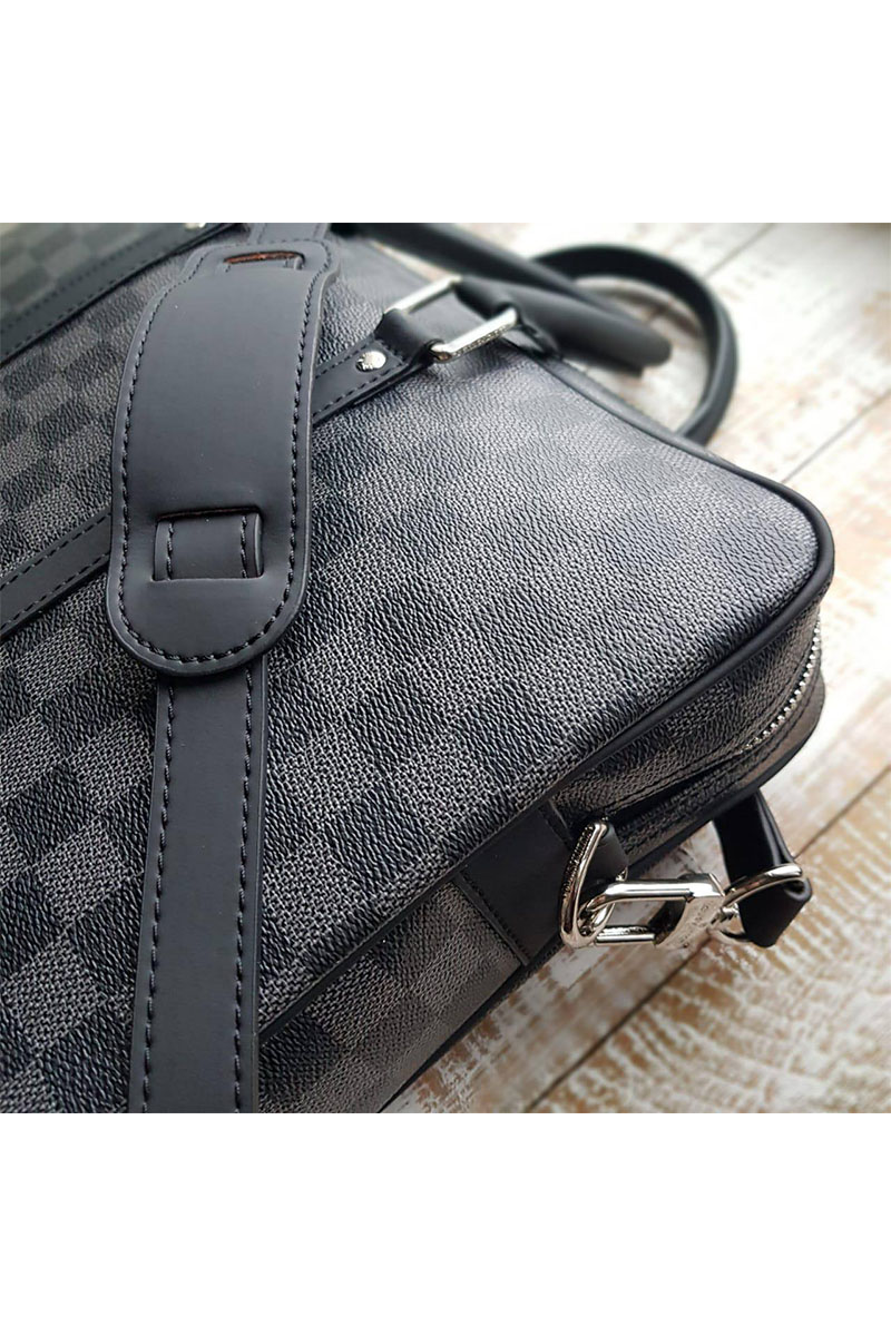 Louis vuitton 2. Сумка louis louis vuitton 2010. Louis vuitton cluny. Сумка louis vuitton onthego. Сумка dauphine louis vuitton.