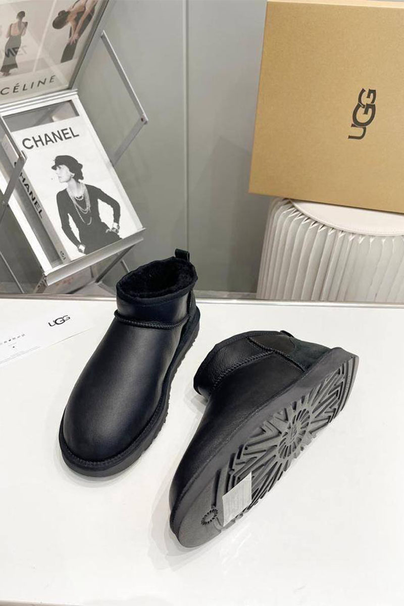 UGG Мужские чёрные ботинки Classic