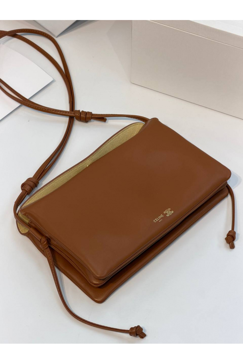 Celine Кожаная сумка Trio Flap premium 22.5x13x3.5 см