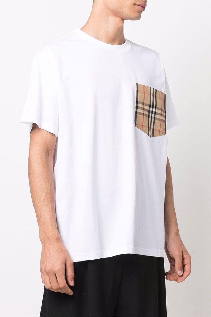 Burberry check shop pocket t shirt