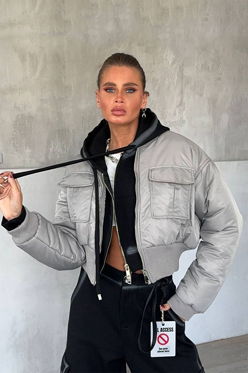 Max Mara Женский бомбер Max Mara серого цвета