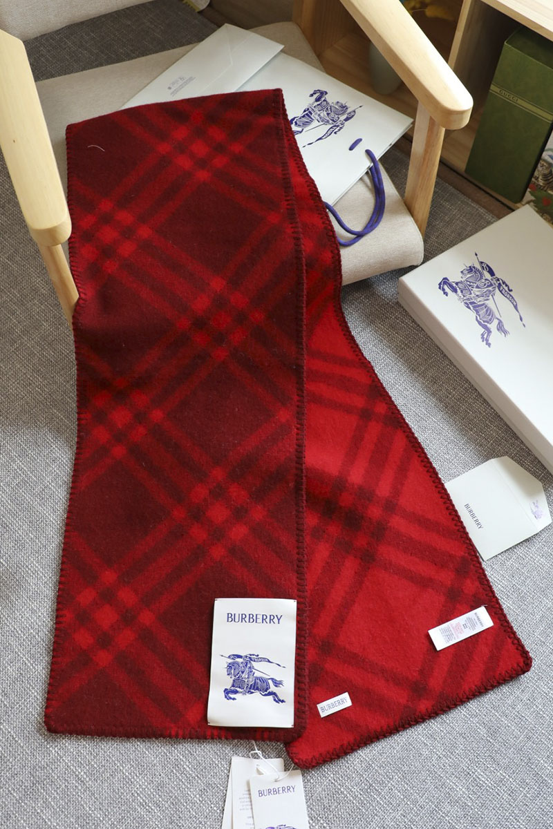 Burberry Шарф Check premium 182x30 см - Red
