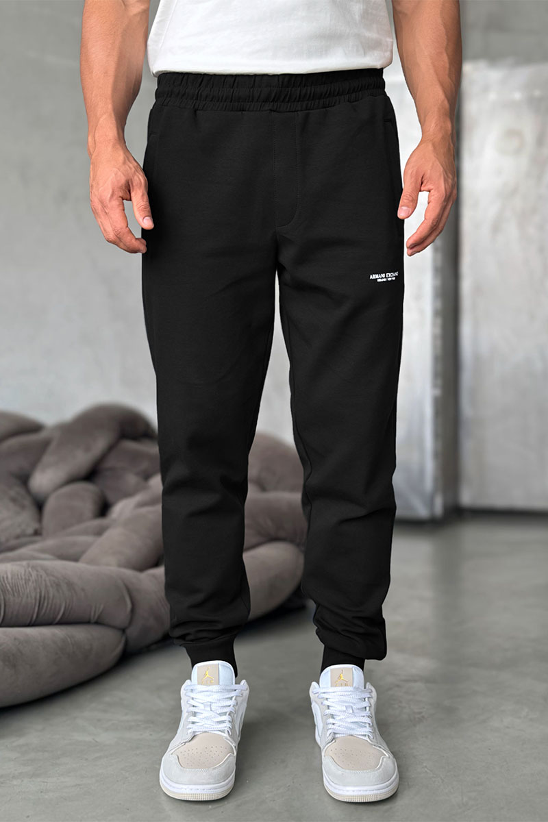 Emporio Armani EA7 Спортивные штаны чёрного цвета