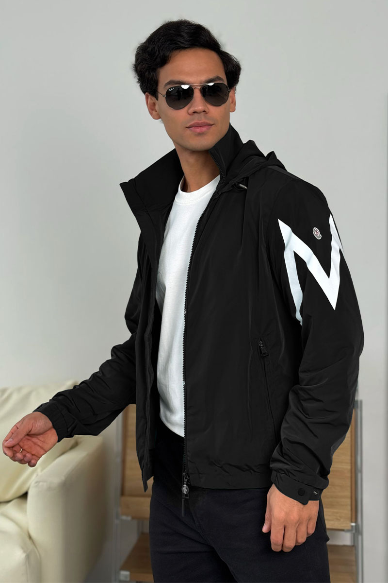 Moncler Мужская чёрная ветровка Fetuque