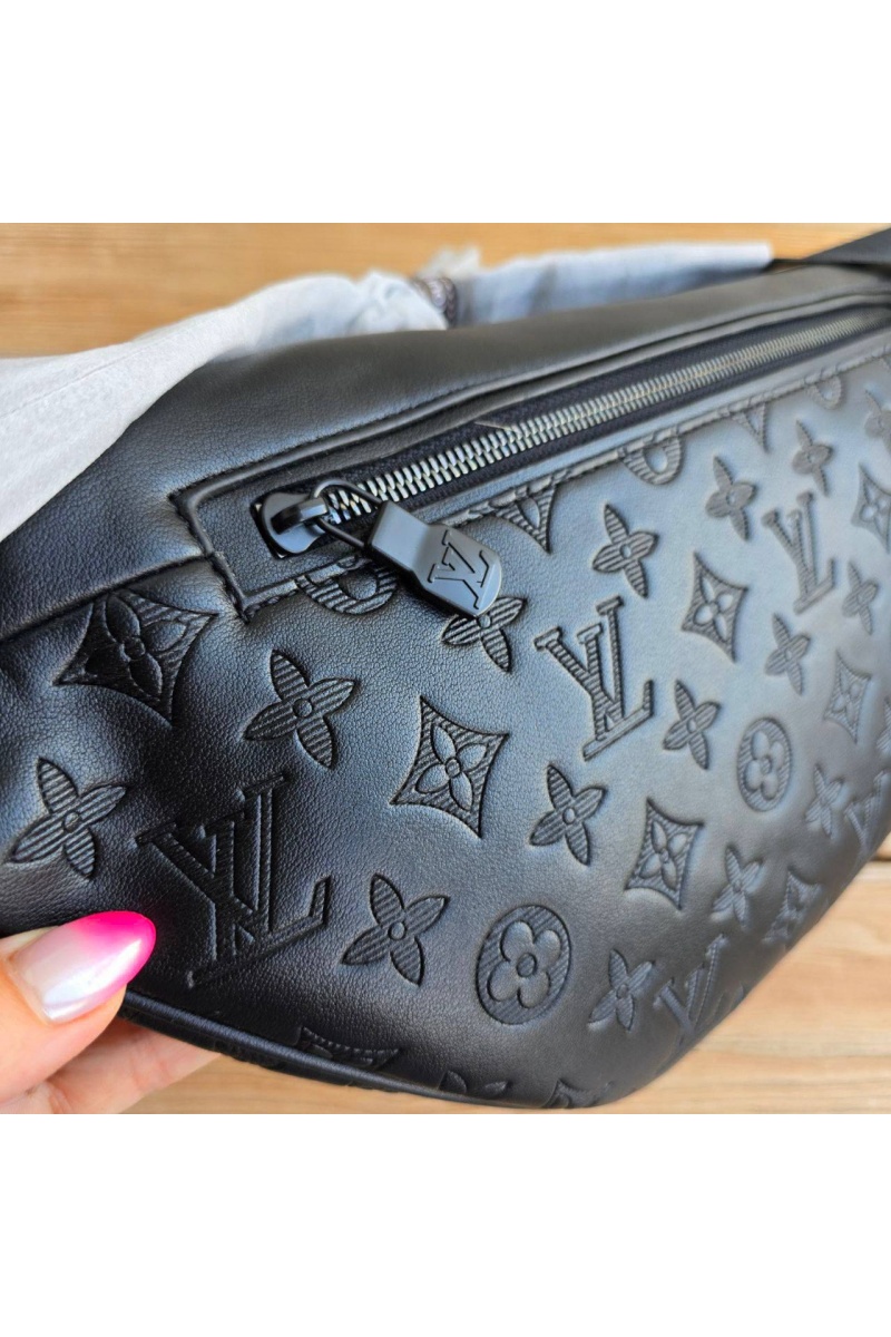 Lоuis Vuittоn Кожаная сумка на пояс Discovery