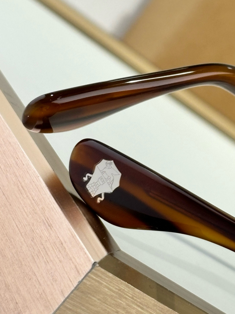 Designer Солнцезащитные очки Oliver Peoples Capannelle