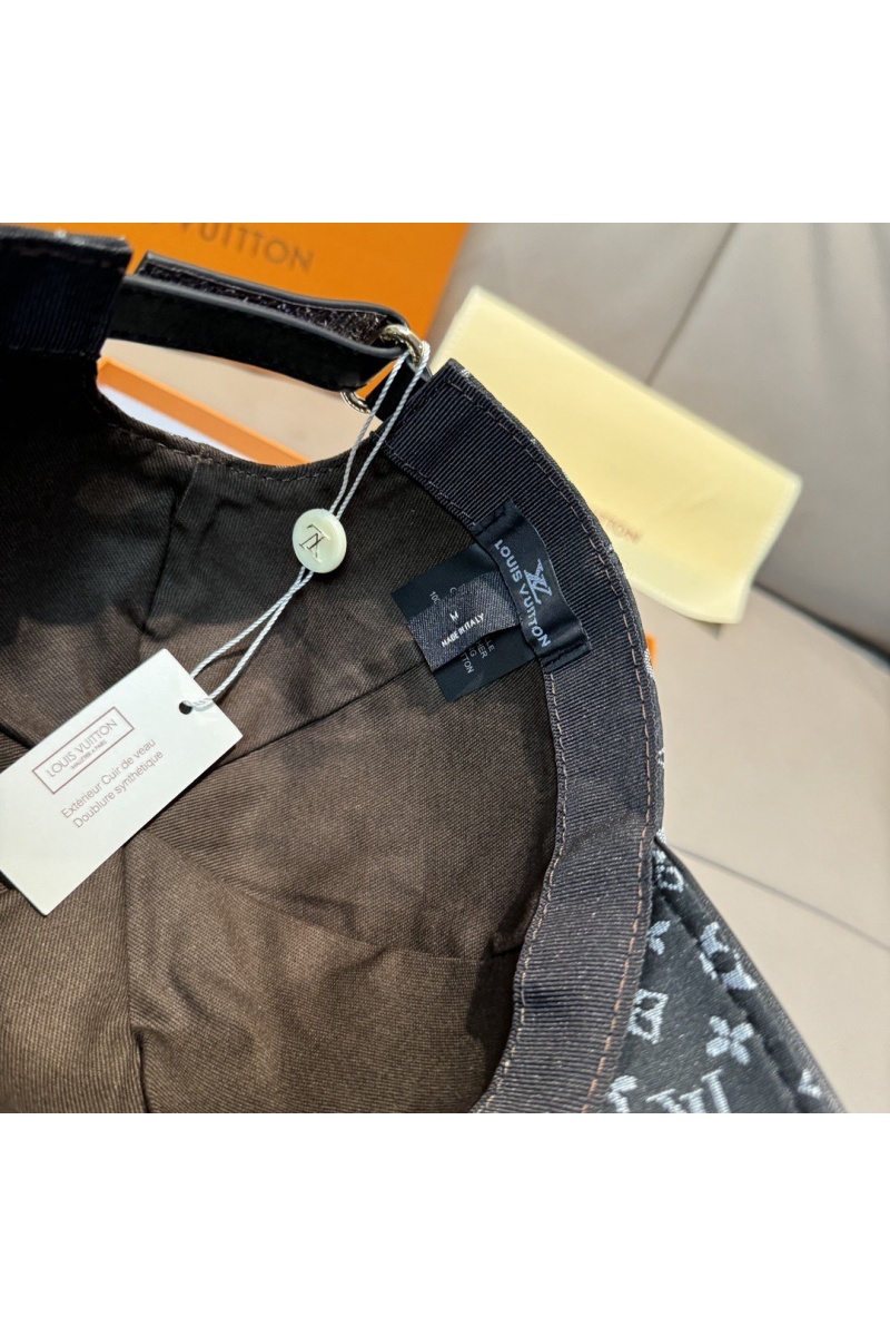 Lоuis Vuittоn Бейсболка Monogram premium