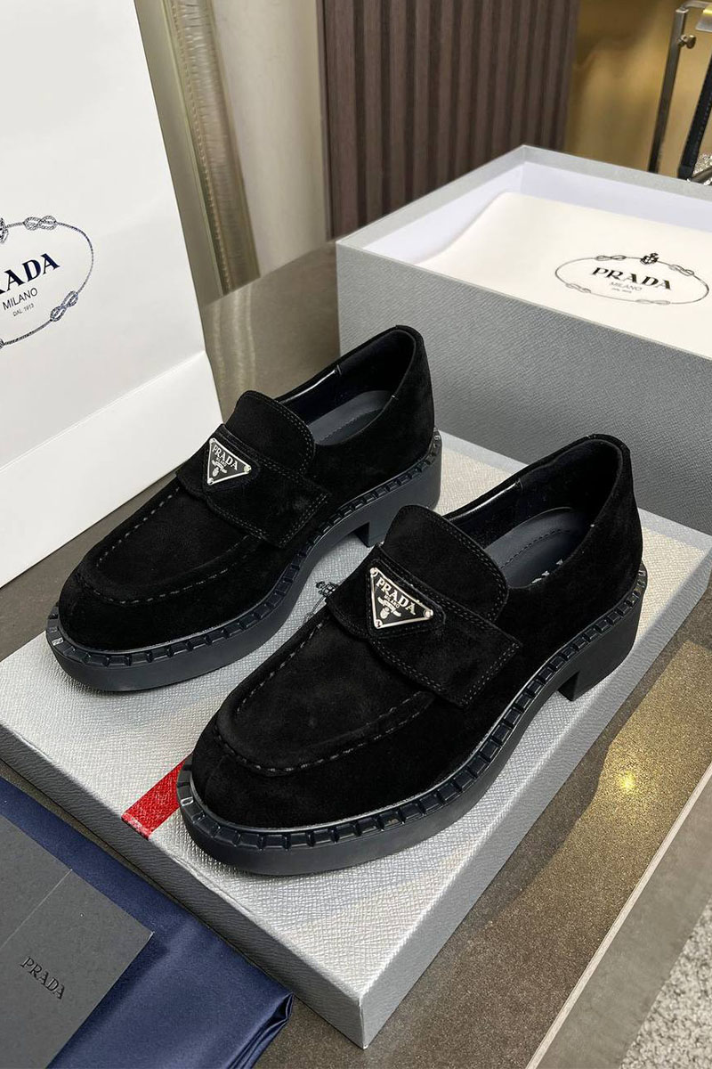 Prada Женские замшевые лоферы Premium - Black