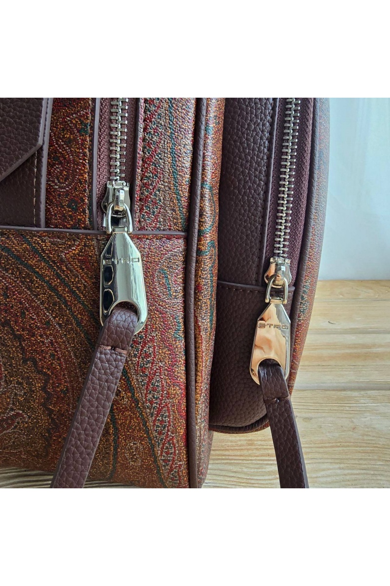 Loewe Кожаный рюкзак с узором плейсли 30x24 см