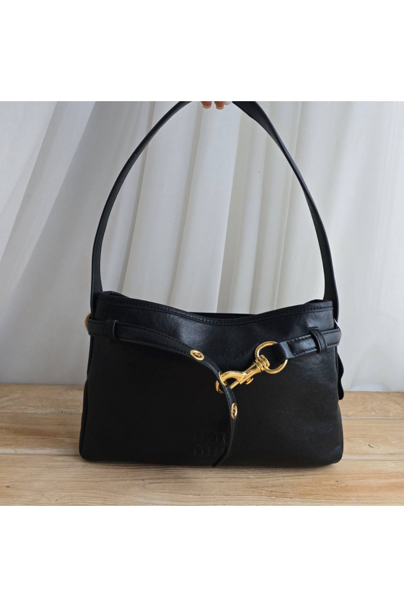 MIU MIU Кожаная сумка 32x18 см