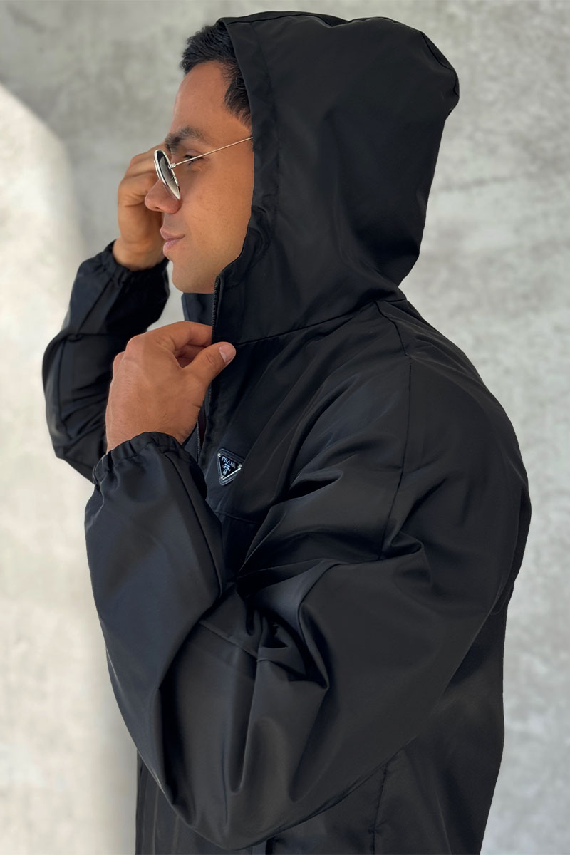 Prada Мужская чёрная ветровка logo-plaque