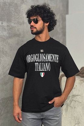 Чёрная оверсайз футболка logo-plaque