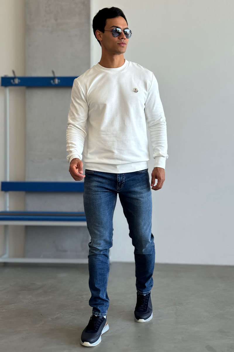 Moncler Свитшот белого цвета logo-patch