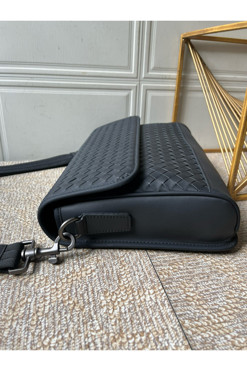 Bottega Veneta Кожаная сумка Premium 30x20x7 см