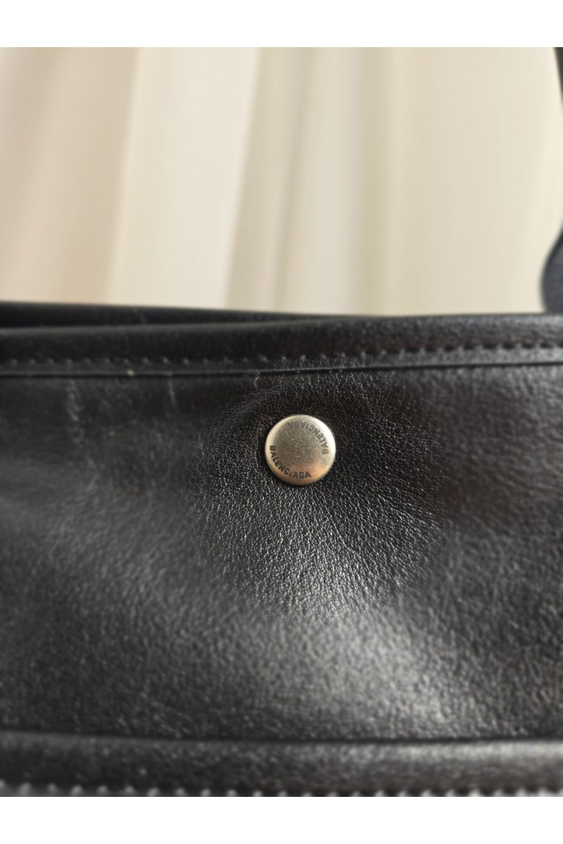Balenciaga Кожаная сумка Biarritz 30x22 см