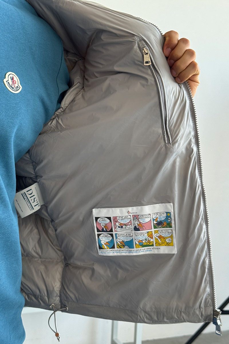 Moncler Мужской серый пуховик Pavin