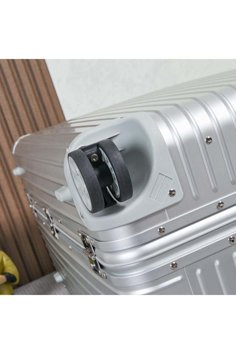 Rimowa Чемодан Aluminum L Premium 76x50x27 см