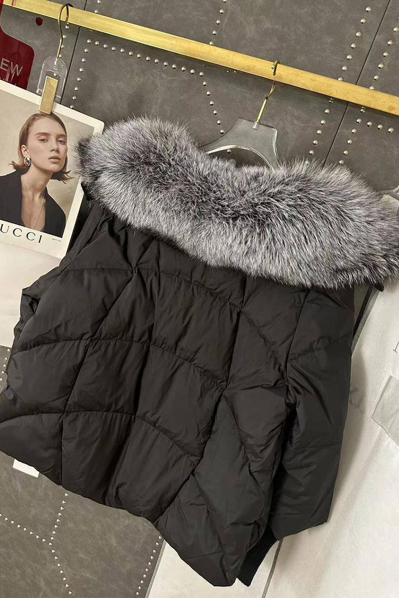 Designer Clothing Женская куртка с мехом Max Mara