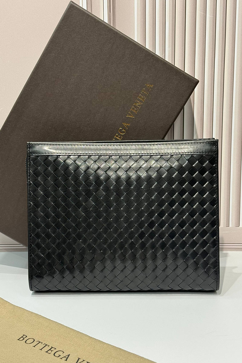 Bottega Veneta Кожаный клатч Intreccio premium 26x20x6.5 см