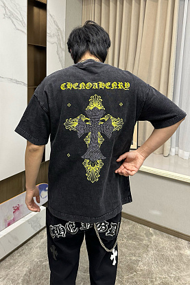 Чёрная оверсайз футболка Gothic logo 