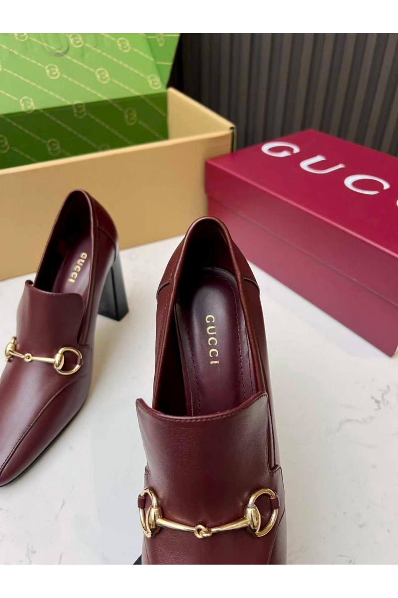 Gucci Женские кожаные лоферы на каблуке Signora Pump premium