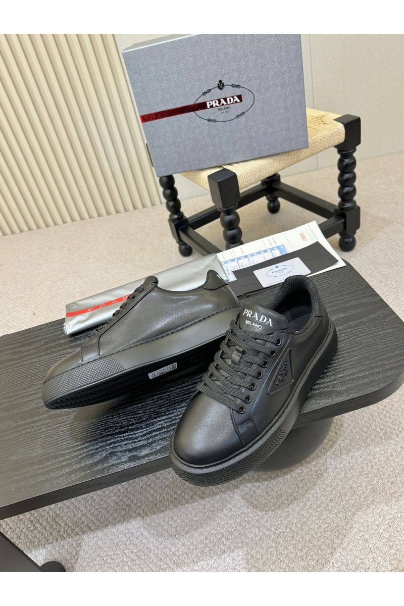 Prada Мужские кожаные кроссовки 