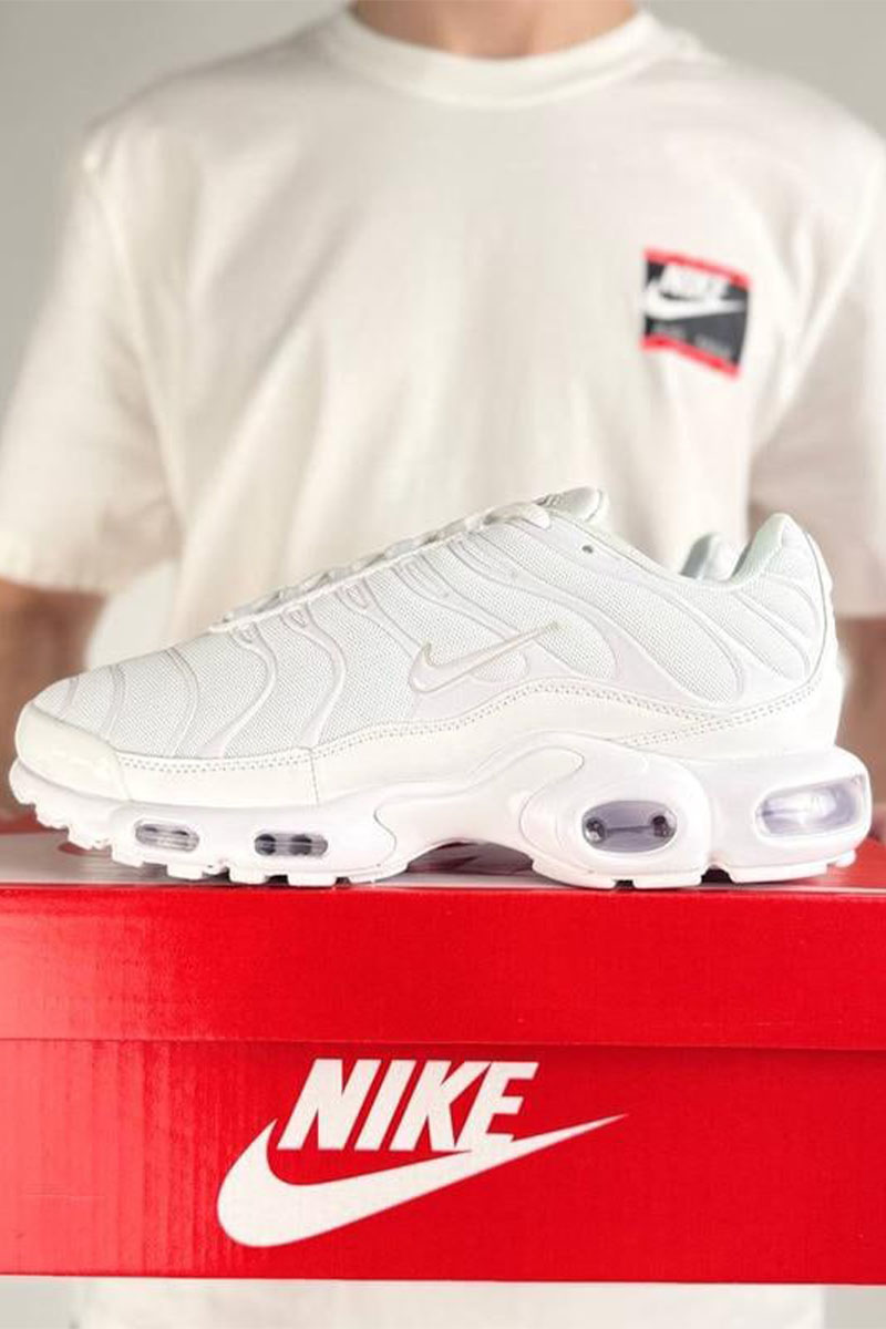 Nike Кроссовки AM Plus "Triple White"
