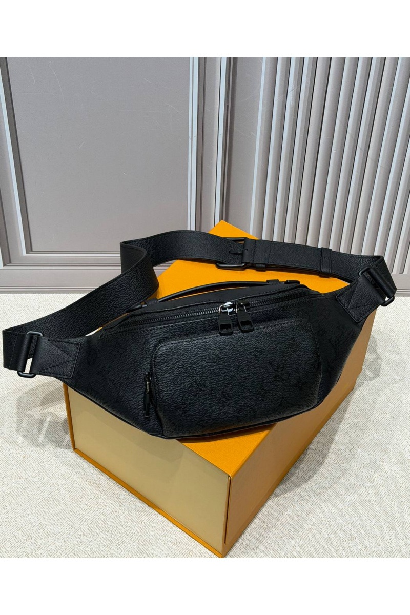 Lоuis Vuittоn Кожаная сумка Rush Bumbag premium 30x15x8 см