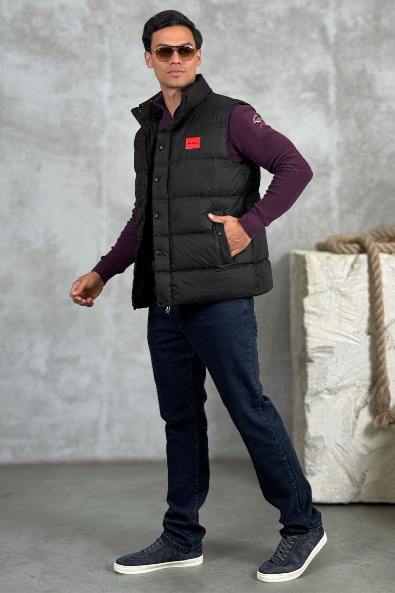 Hugо Воss Чёрный жилет