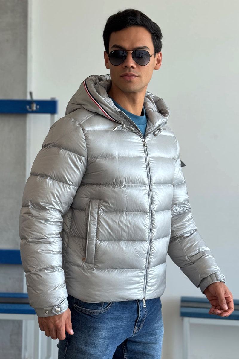 Moncler Мужской серый пуховик Pavin