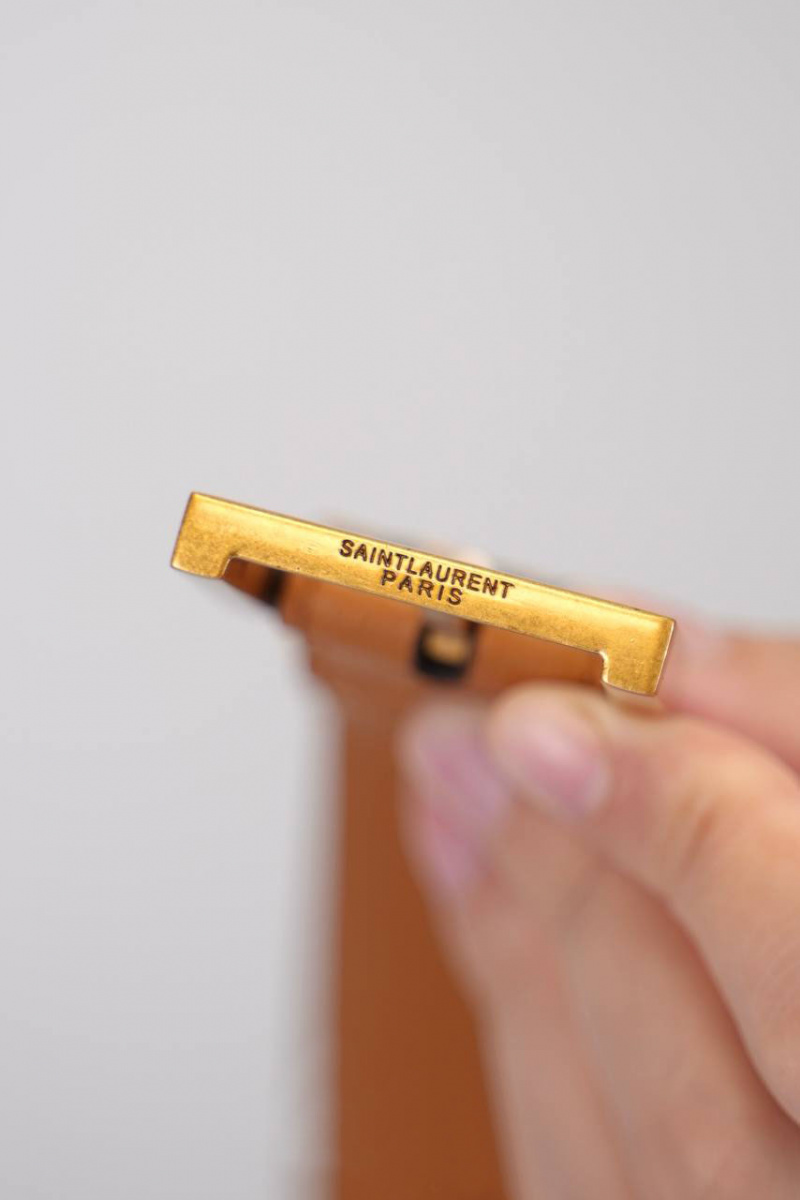 Yves Saint Laurent Кожаный ремень (ширина 3 см, длина 80 / 85 см)